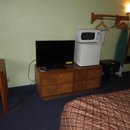 Travelodge - Cincinnati Sharonville Zimmer foto